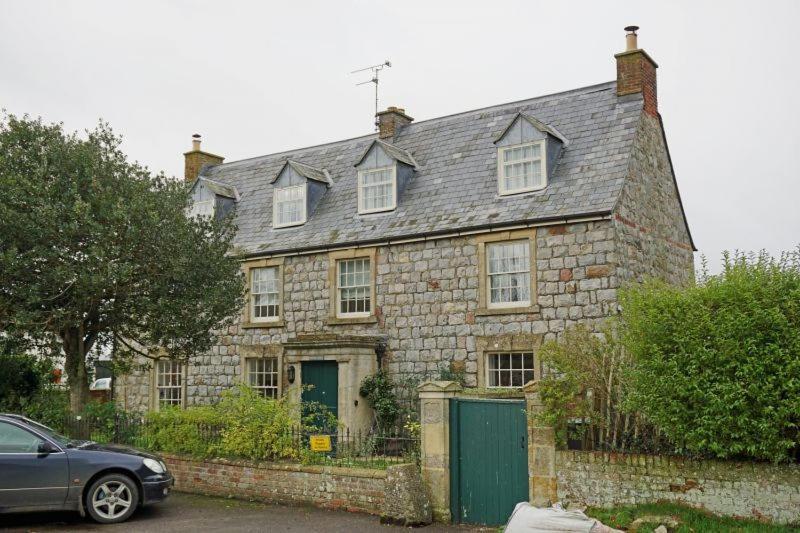 Bed and Breakfast Silbury House Эйвбери Экстерьер фото